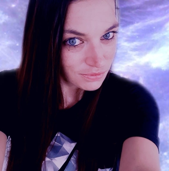 Meet your Posher, Shannen - Picture 1 of 1